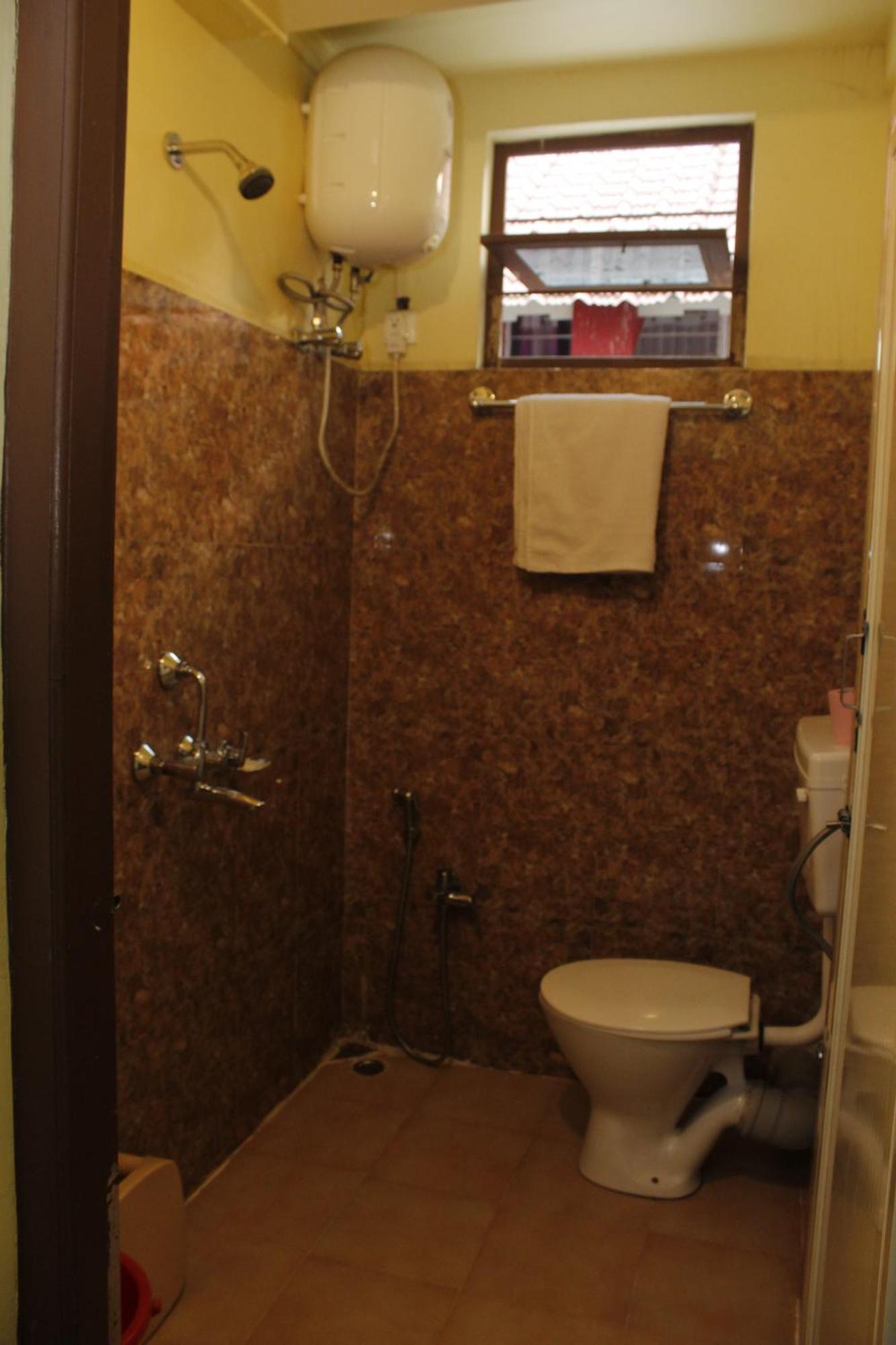 Aurora Guest House Shillong Luaran gambar